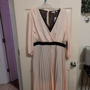 NY&Co Eva Mendes NWT blush pink/black lace dress